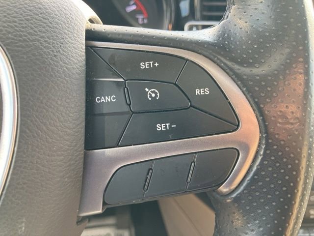 Used 2022 Dodge Durango SXT w/ Anodized Platinum Package image 33