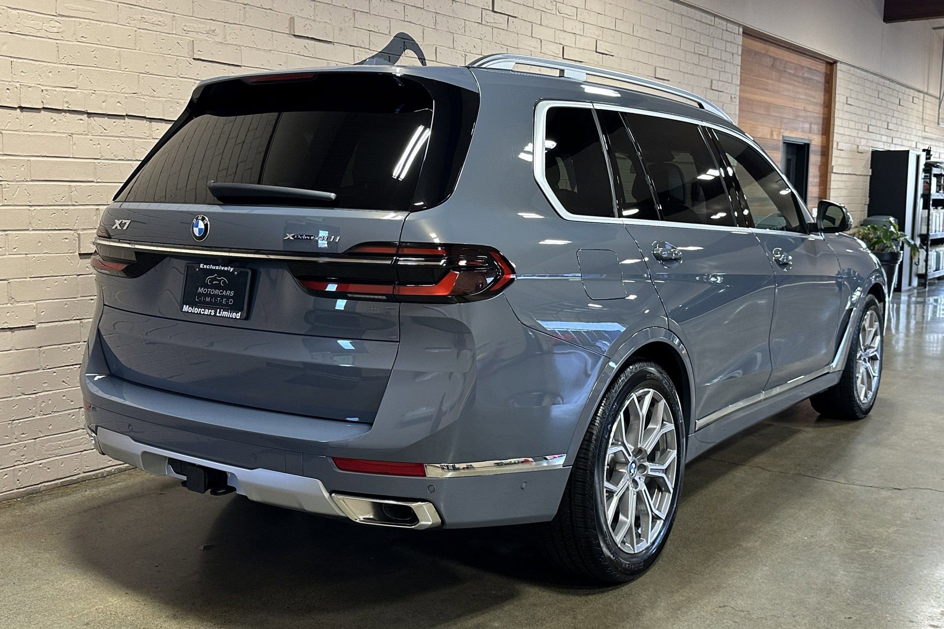 Used 2025 BMW X7 xDrive40i image 15