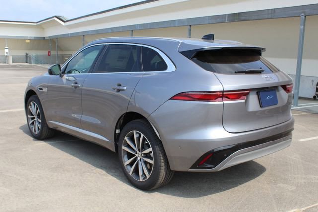 New 2026 Jaguar F-PACE R-Dynamic S image 10