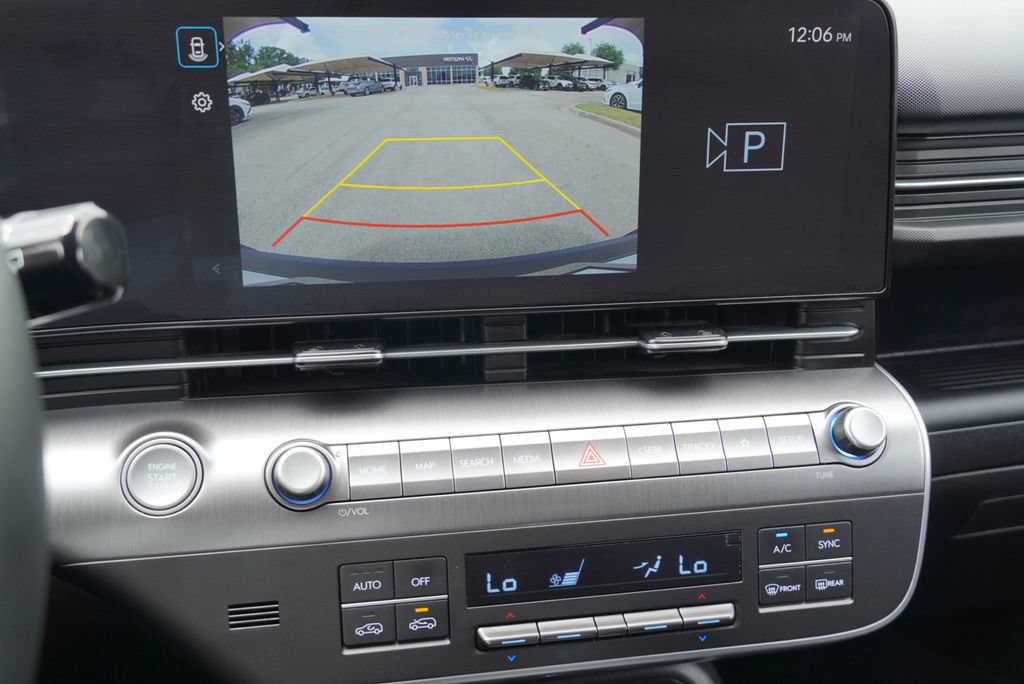 Used 2025 Hyundai Kona SEL FWD image 23