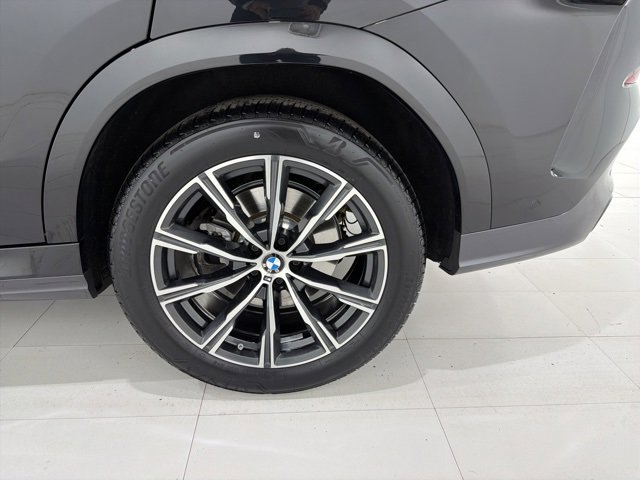 Certified 2023 BMW X6 xDrive40i w/ Executive Package image 47