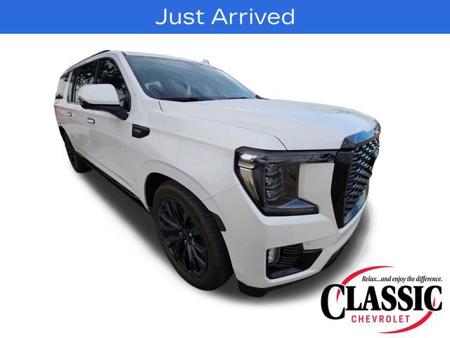 Used 2023 GMC Yukon XL Denali w/ Advanced Technology Package AWD/4WD image 1
