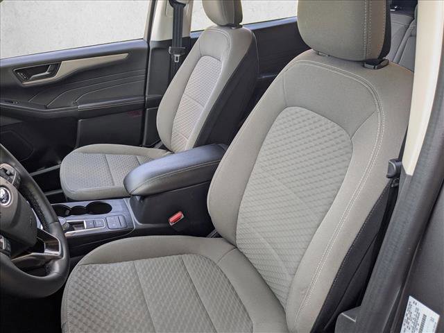 Used 2022 Ford Escape SE w/ SE Sport Appearance Package FWD image 15