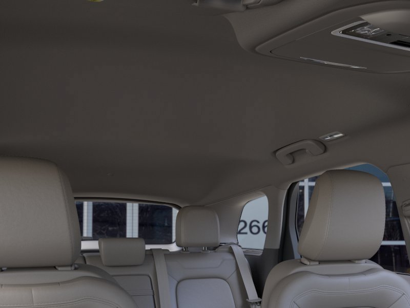 New 2024 Lincoln Corsair AWD w/ Equipment Group 101A image 22