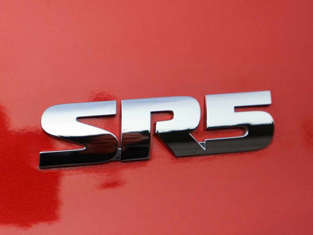 Used 2022 Toyota 4Runner SR5 Premium image 5