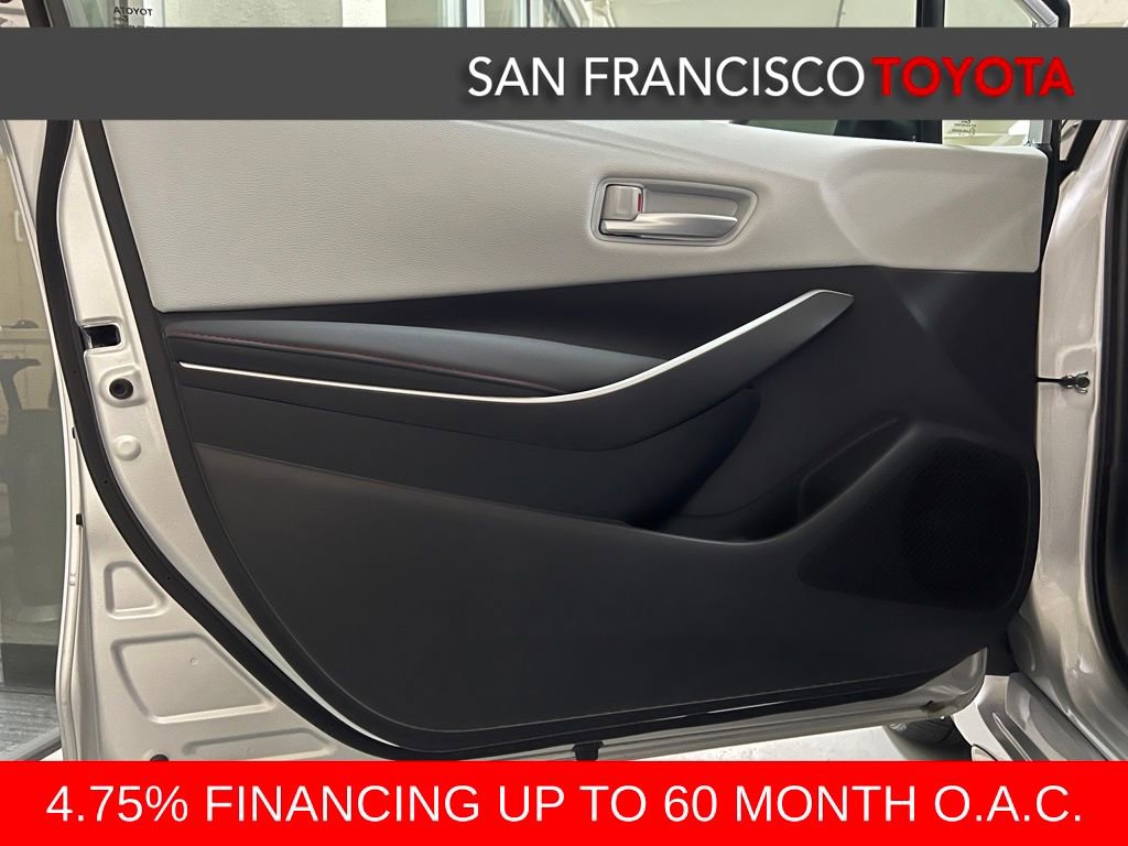 Certified 2025 Toyota Corolla SE image 34