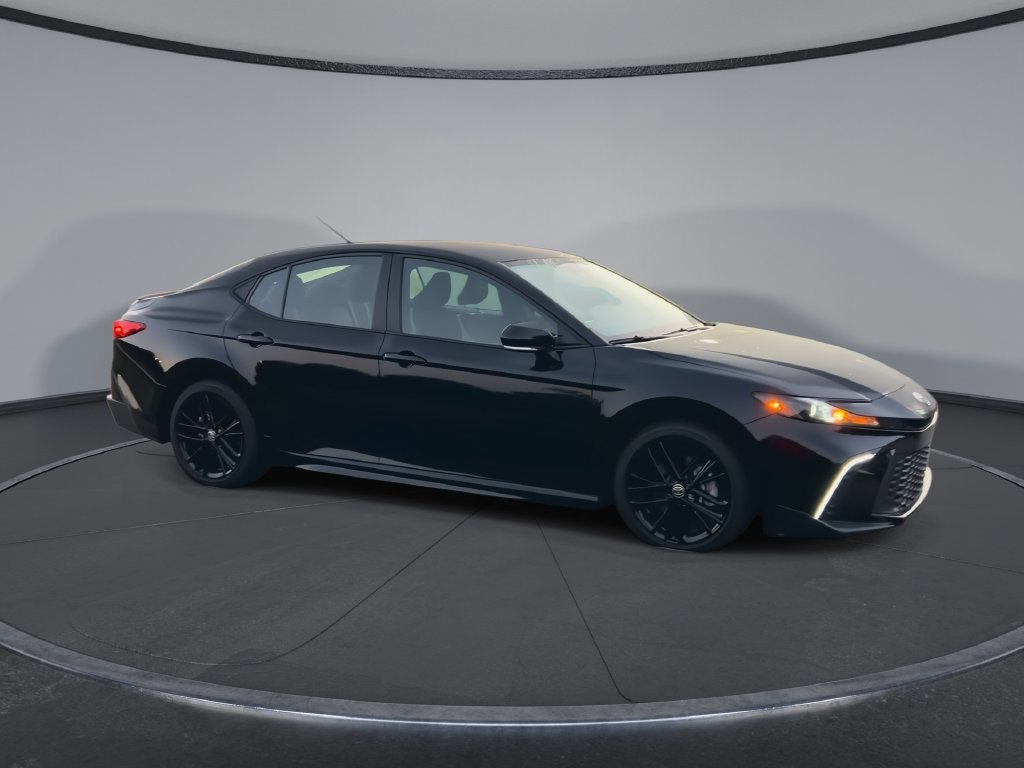 Used 2026 Toyota Camry SE FWD image 2