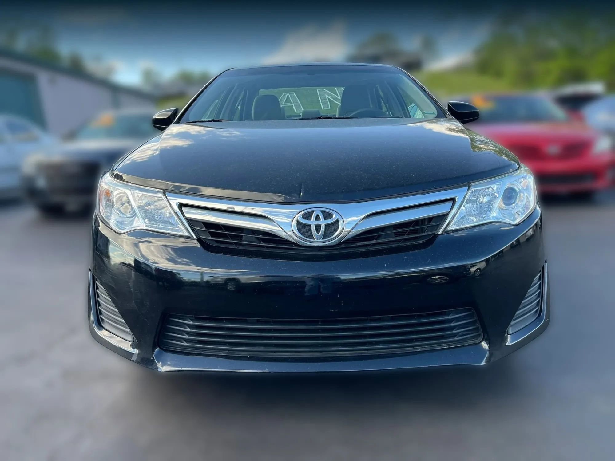 Used 2014 Toyota Camry LE FWD image 6