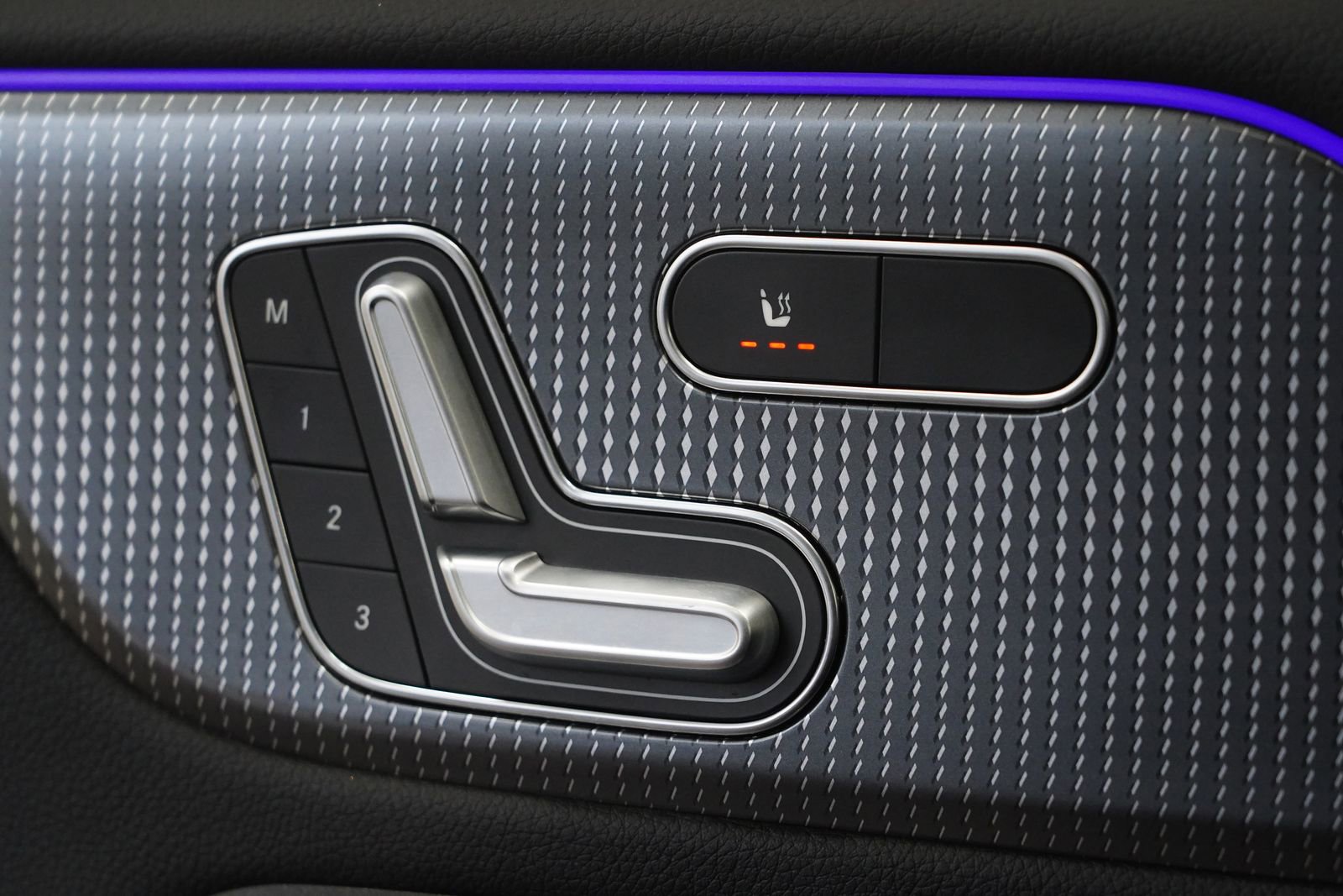 Certified 2023 Mercedes-Benz GLB 250 image 29