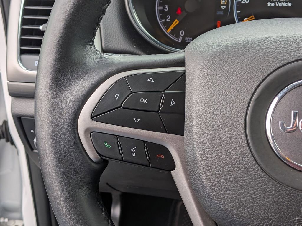 Used 2022 Jeep Grand Cherokee Laredo X image 20