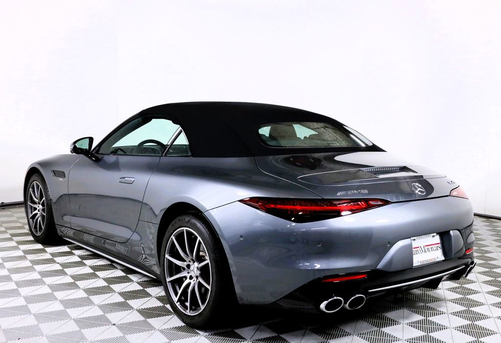 Used 2024 Mercedes-Benz SL 43 AMG image 4