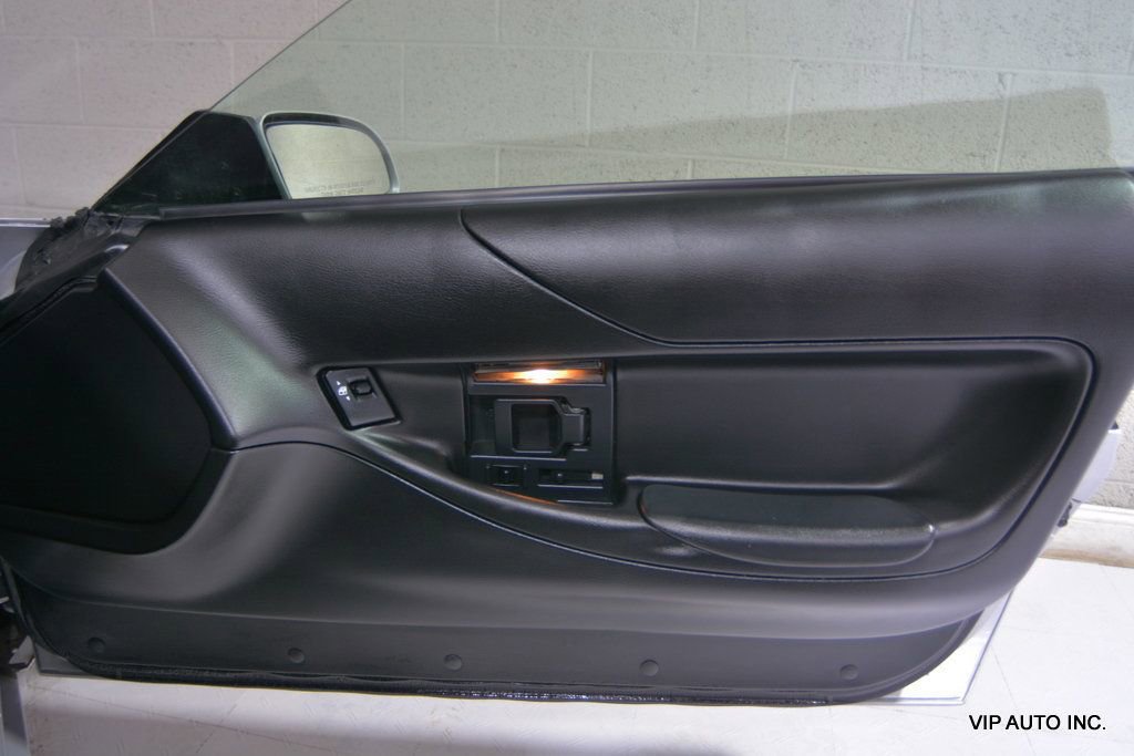 Used 1996 Chevrolet Corvette 2dr Coupe image 13