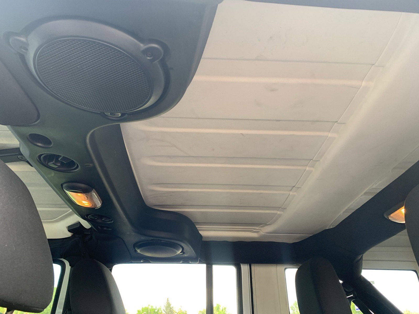 Used 2012 Jeep Wrangler Unlimited Sahara w/ Connectivity Group image 13