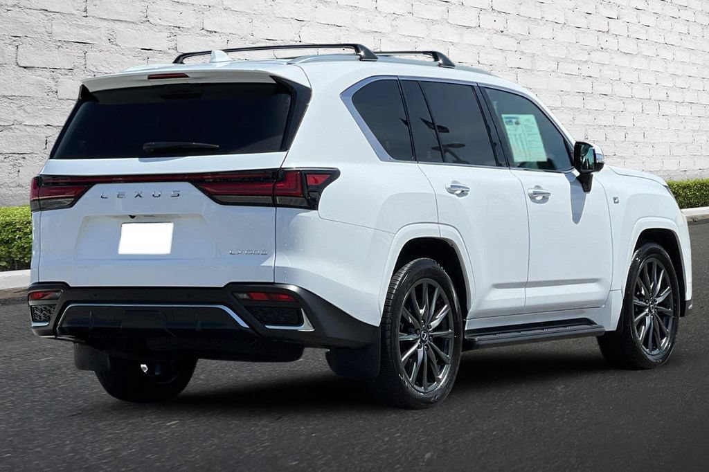 Certified 2026 Lexus LX 600 F Sport w/ Accessory Package (Z1) AWD/4WD image 4