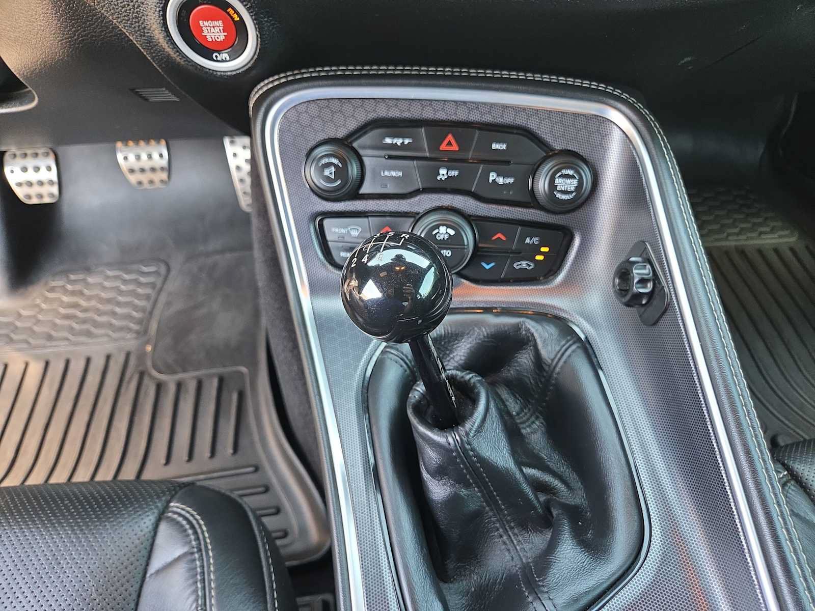 Used 2016 Dodge Challenger SRT w/ Technology Group RWD image 25