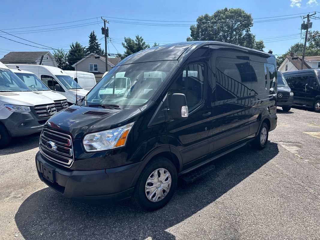 Used 2019 Ford Transit 350 XLT RWD image 1