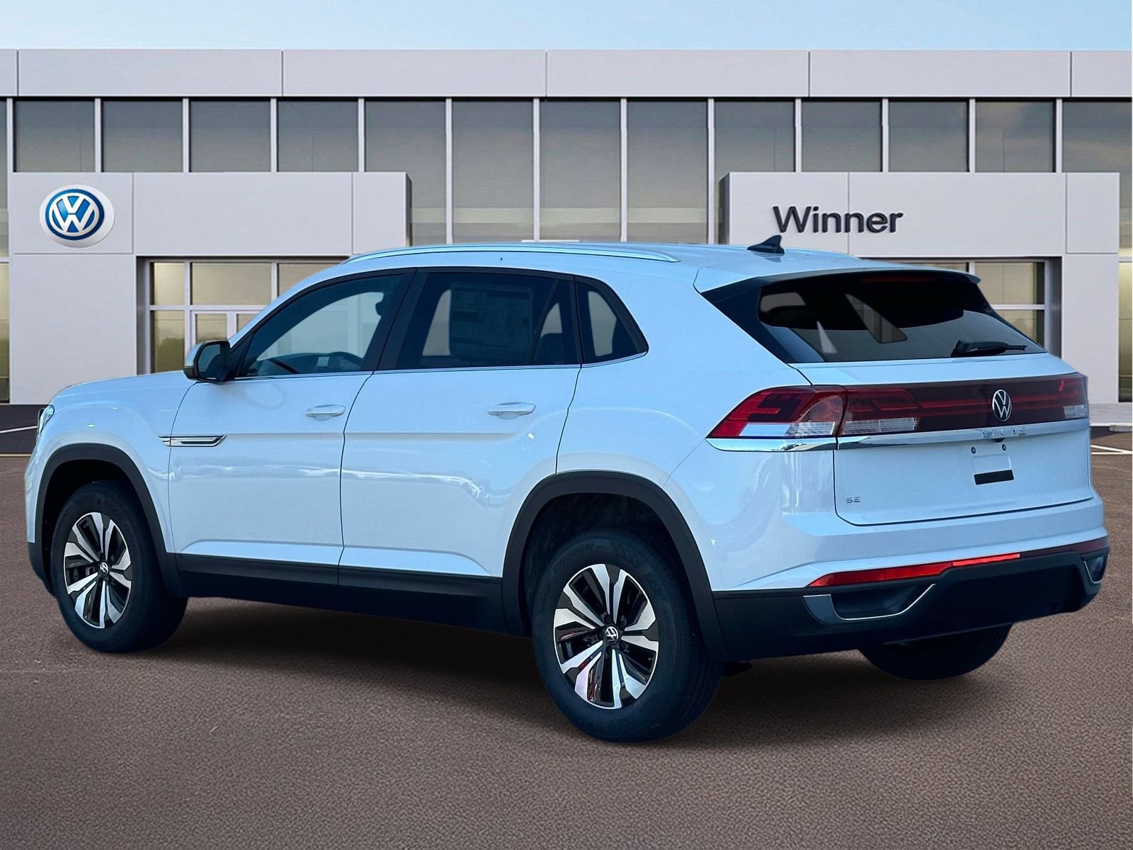 New 2026 Volkswagen Atlas Cross Sport SE FWD image 3
