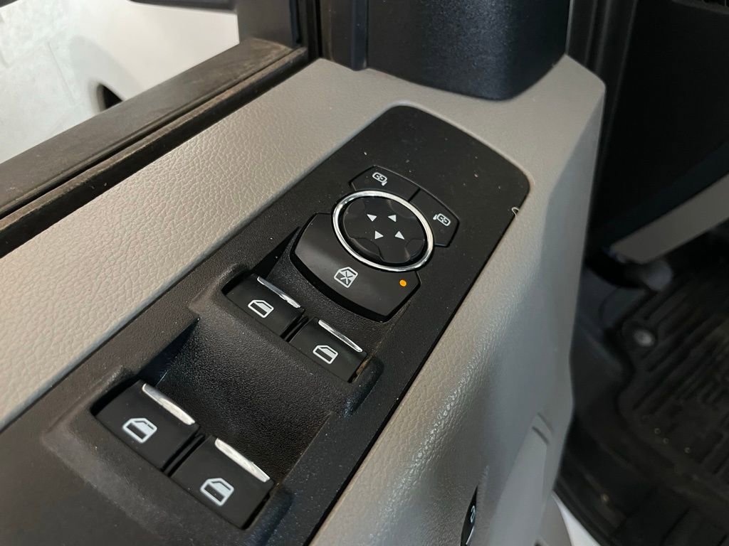 Used 2021 Ford F350 XLT image 35