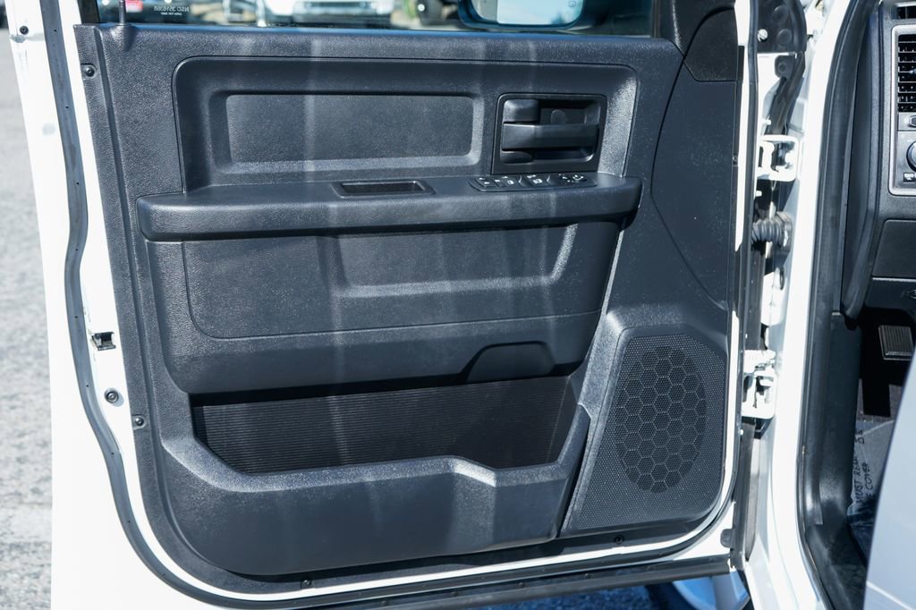 Used 2014 RAM 1500 Express AWD/4WD image 14