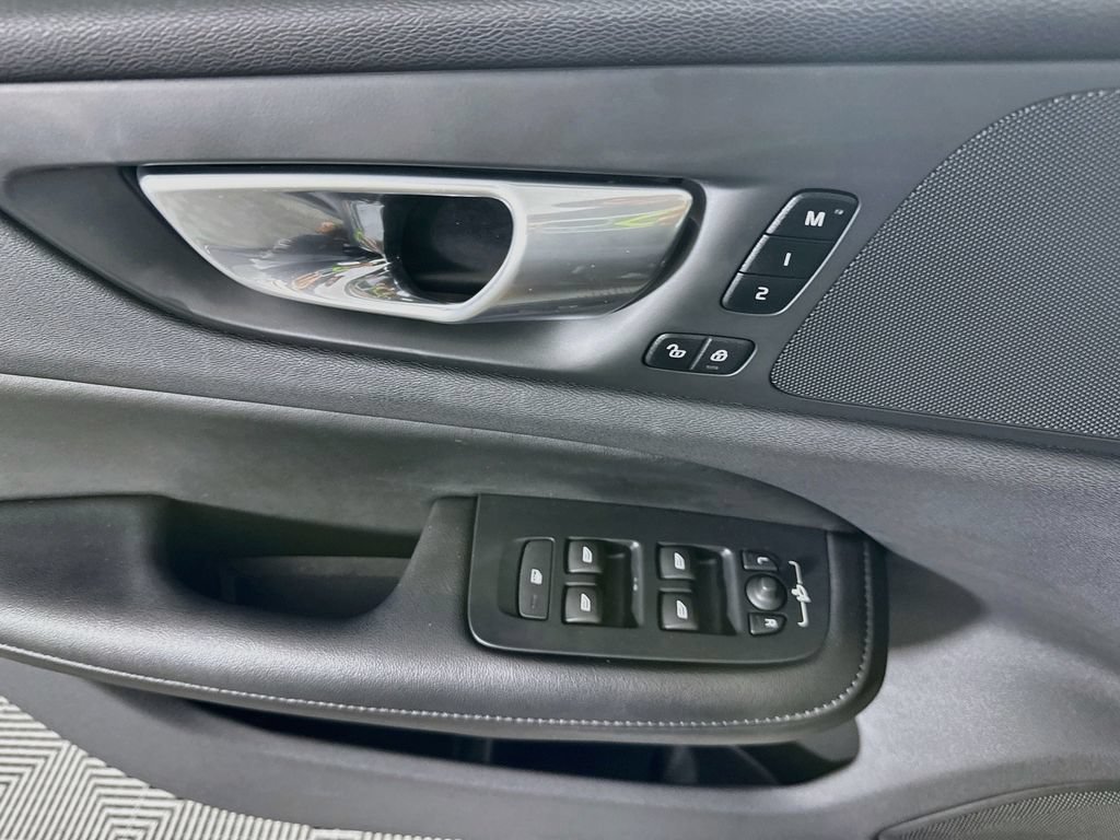 Used 2024 Volvo S60 B5 Core w/ Climate Package FWD image 22
