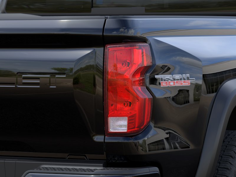 Used 2026 Chevrolet Colorado Trail Boss AWD/4WD image 36