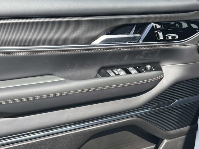 New 2026 Jeep Grand Wagoneer Summit w/ Premium Group III AWD/4WD image 23