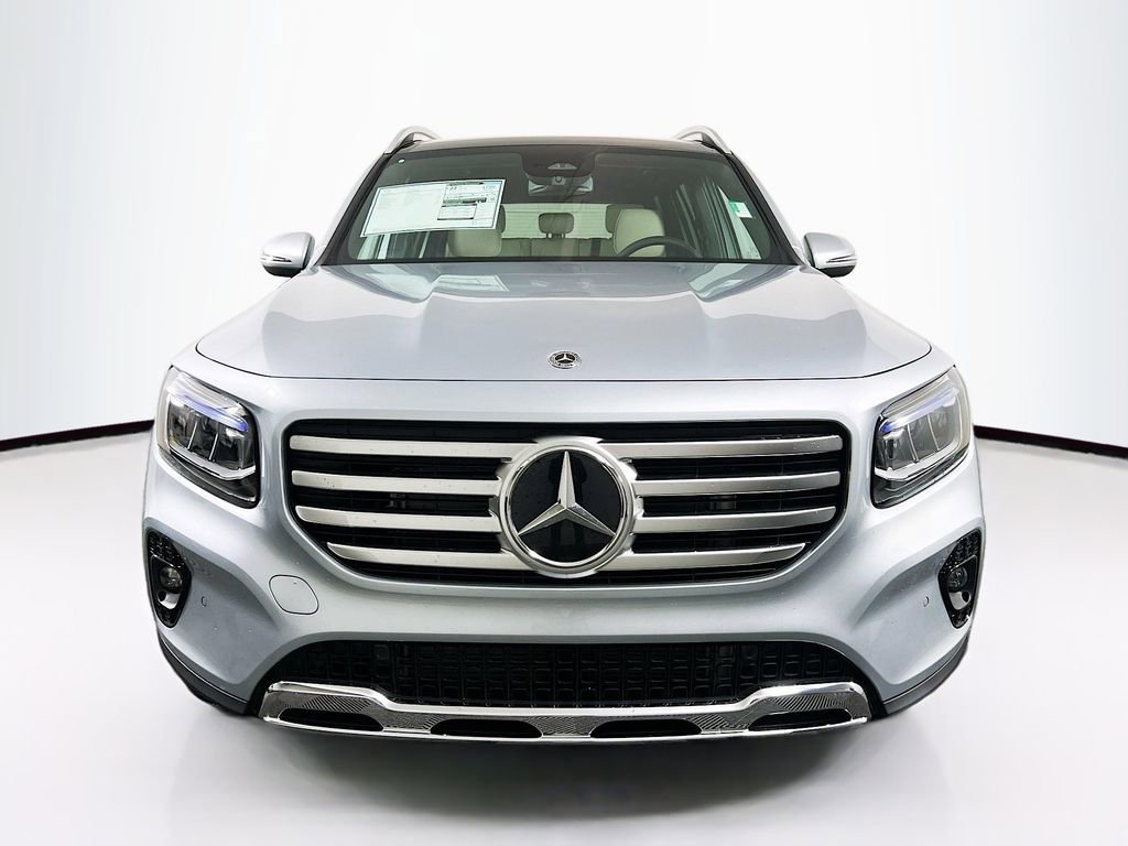 New 2026 Mercedes-Benz GLB 250 4MATIC image 2