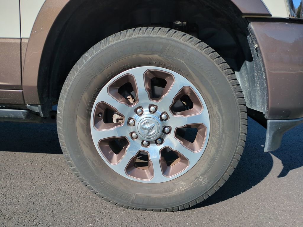 Used 2022 RAM 3500 Limited image 11