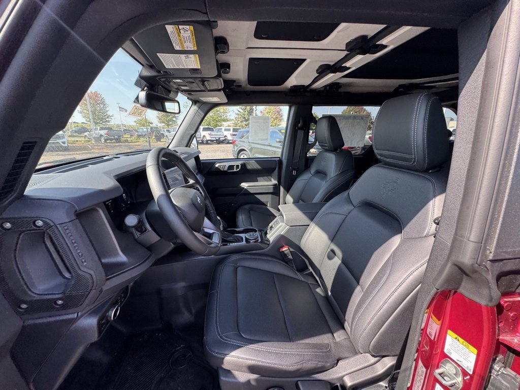 New 2025 Ford Bronco Badlands image 15