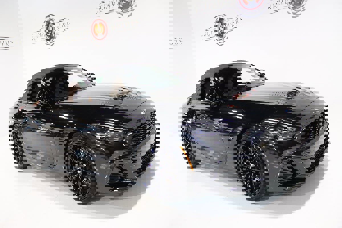 Used 2024 BMW Z4 M40i w/ Premium Package image 10