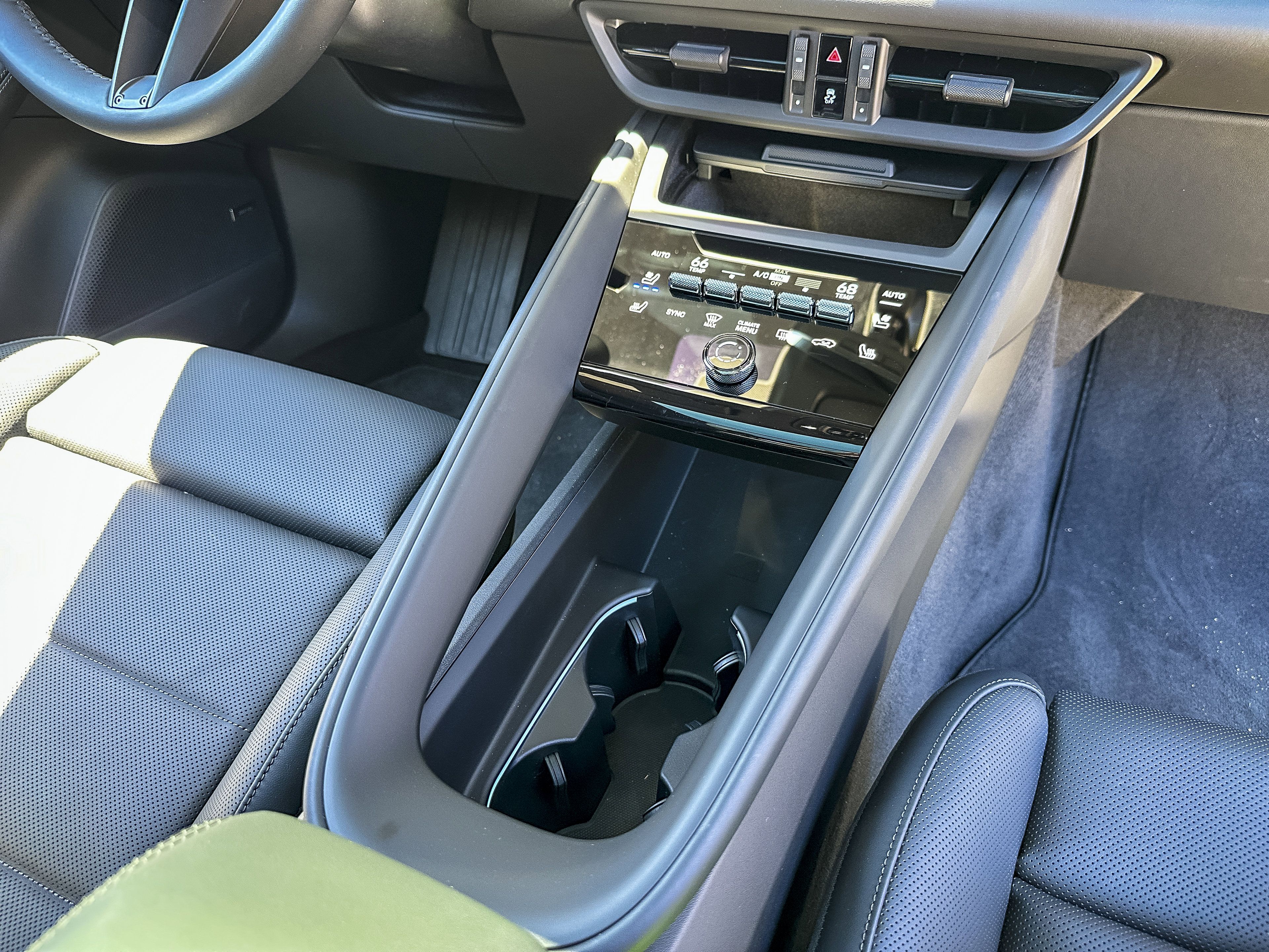 New 2026 Porsche Macan GTS Electric AWD/4WD image 24