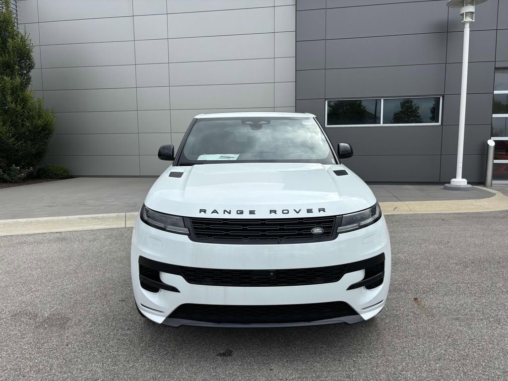 New 2025 Land Rover Range Rover Sport Dynamic SE image 2