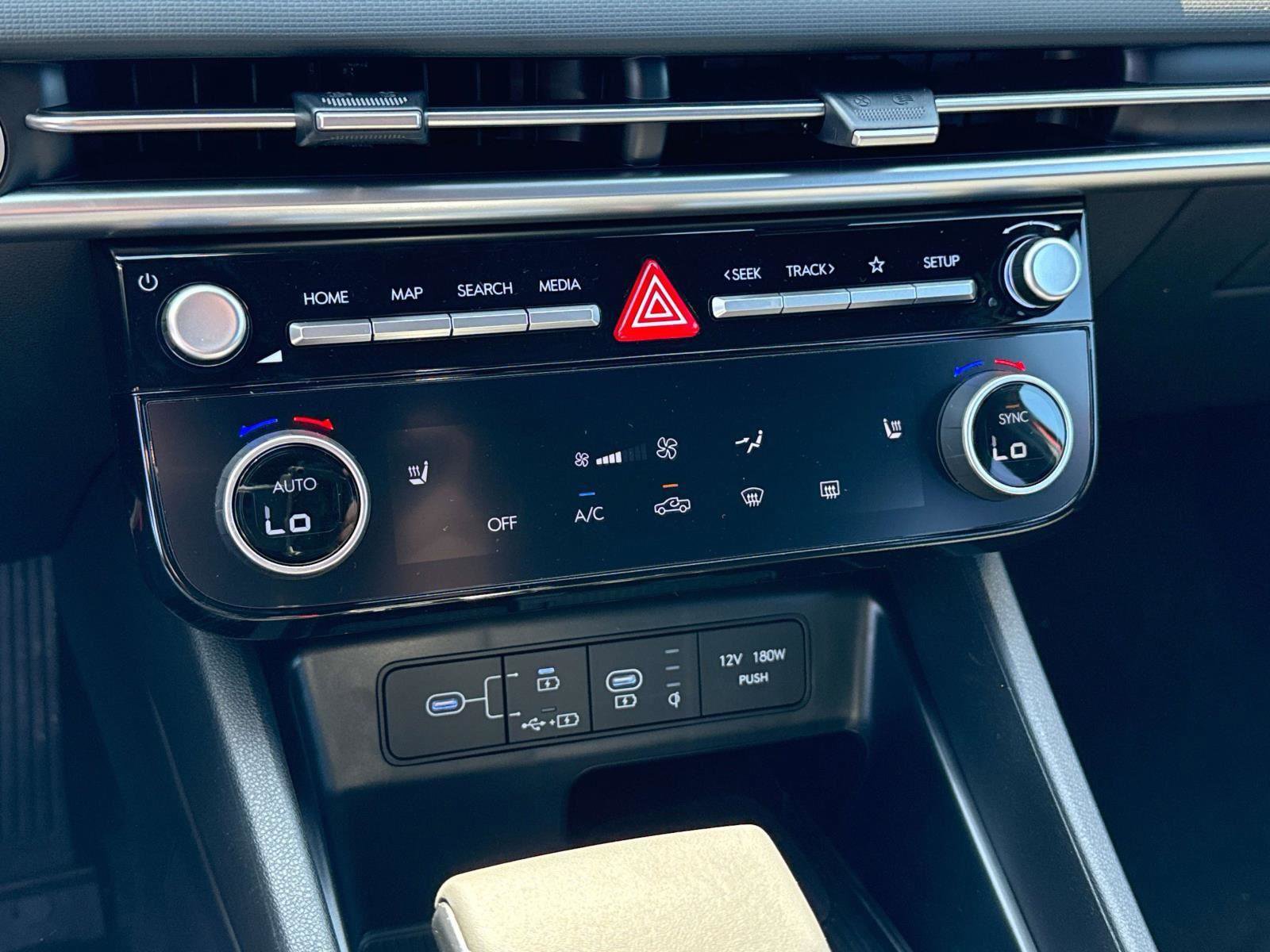 New 2025 Hyundai Santa Cruz XRT image 4