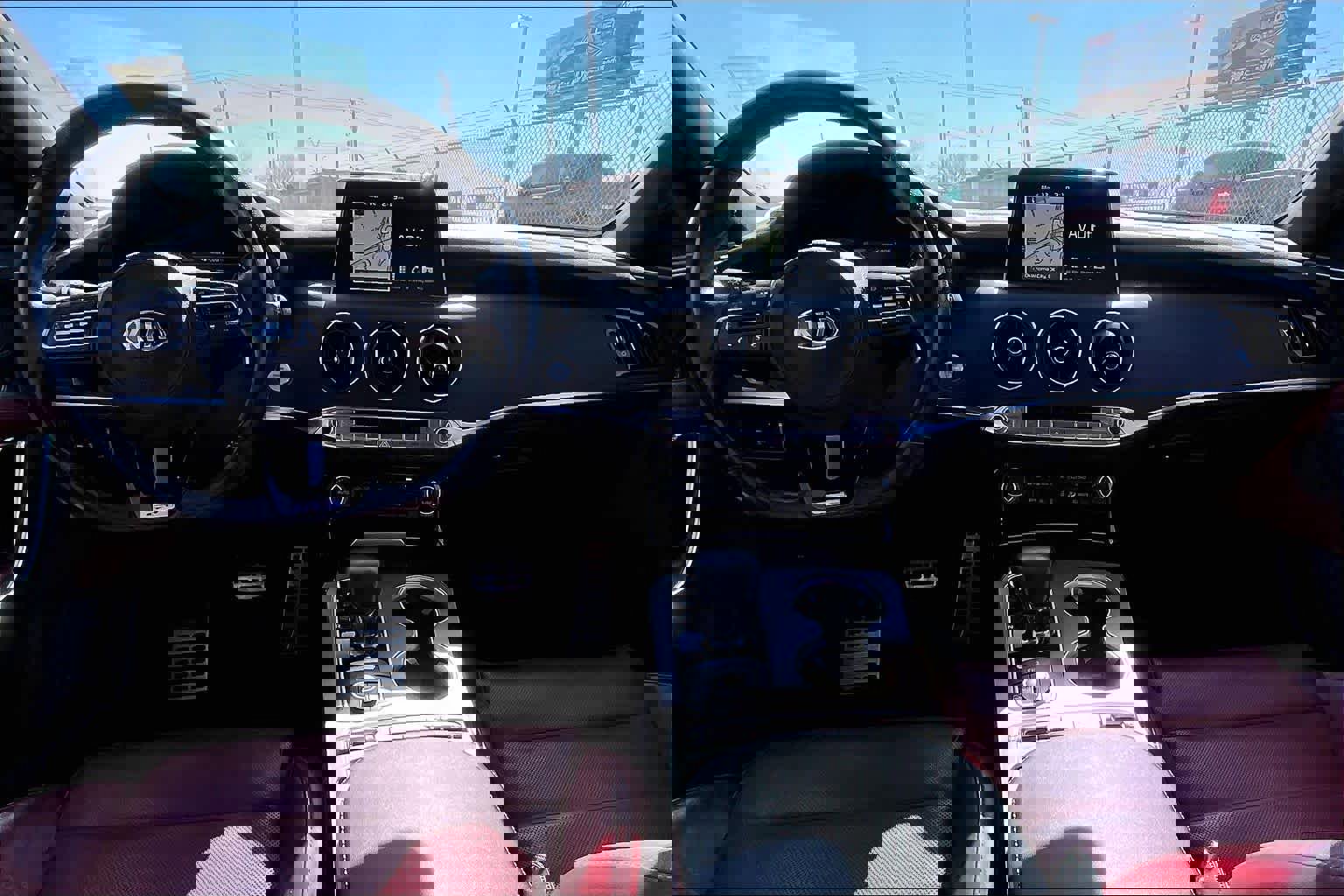 Used 2018 Kia Stinger GT2 image 14