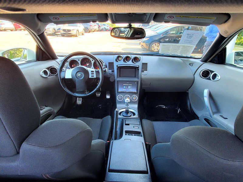 Used 2003 Nissan 350Z Touring RWD image 8