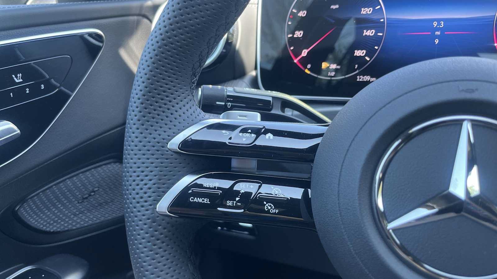 New 2026 Mercedes-Benz C 300 4MATIC Sedan image 37