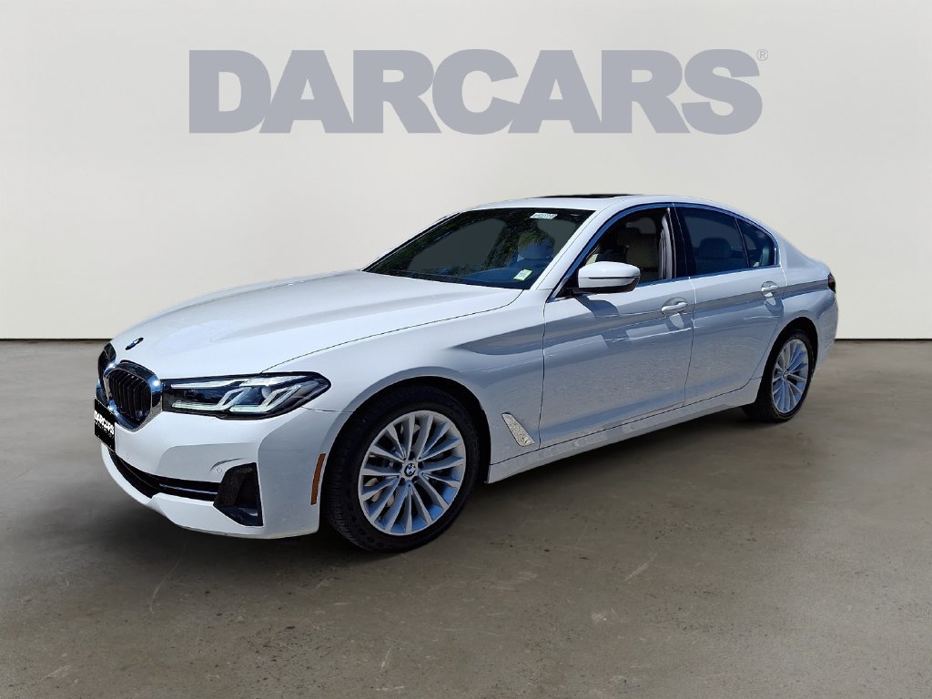 Certified 2023 BMW 530i xDrive w/ Premium Package AWD/4WD image 3