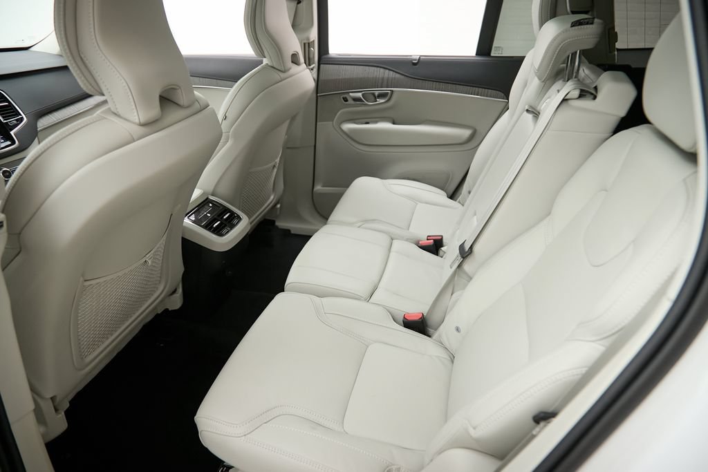 Certified 2024 Volvo XC90 B6 Ultimate w/ Protection Package Premier AWD/4WD image 21