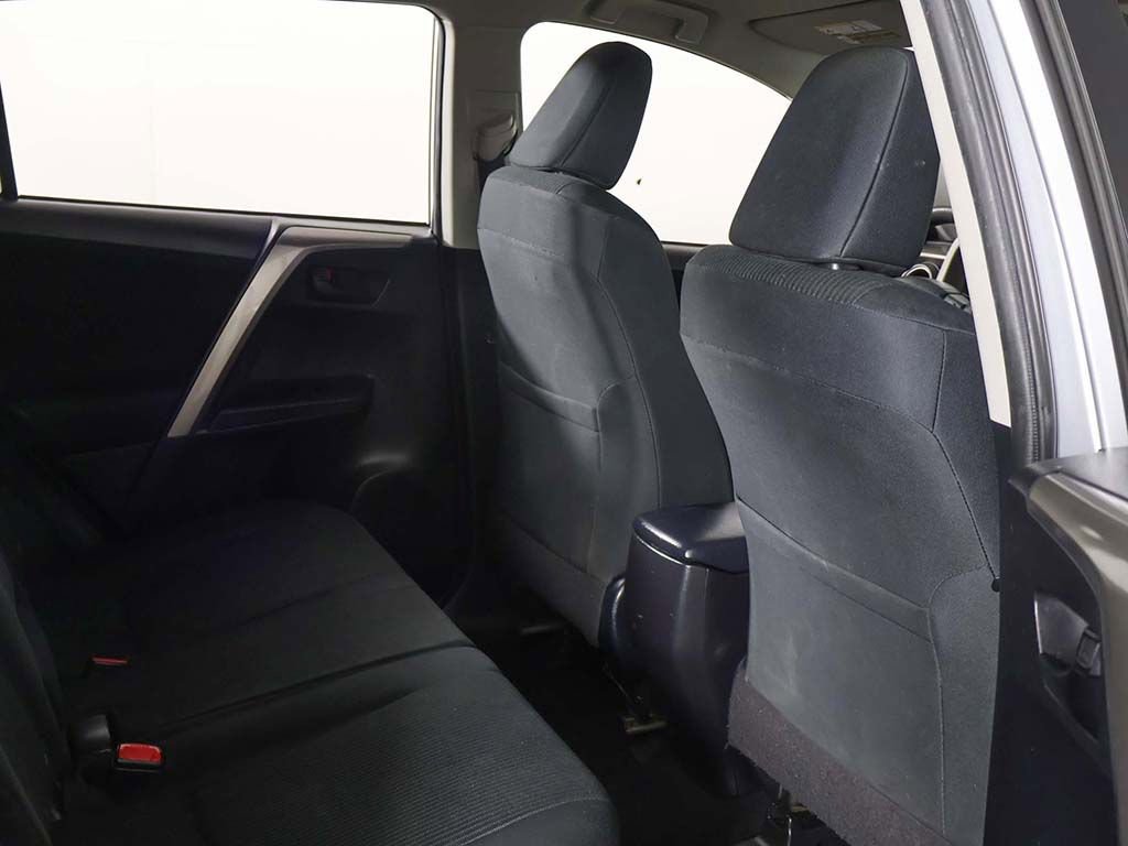 Used 2015 Toyota RAV4 LE AWD/4WD image 24
