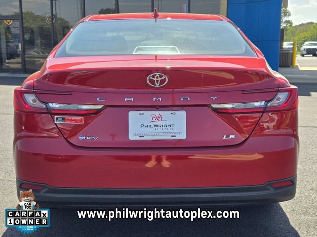 Used 2025 Toyota Camry LE FWD image 4