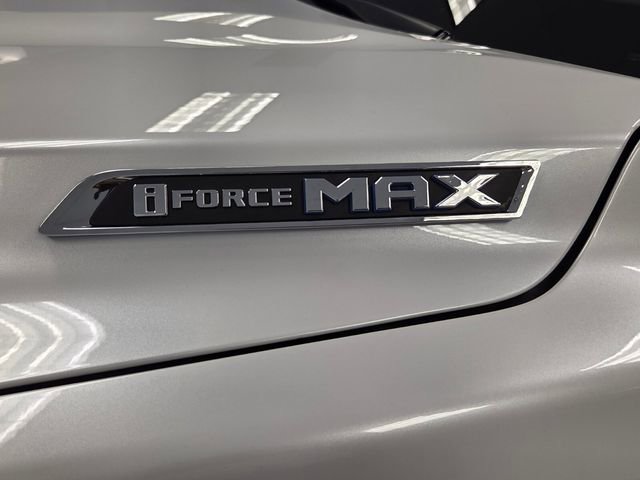 Used 2024 Toyota Sequoia Capstone image 11