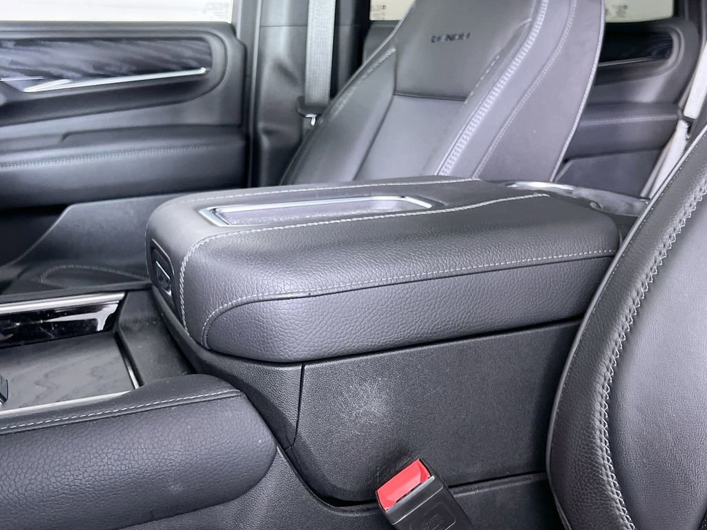 Used 2023 GMC Yukon Denali image 23