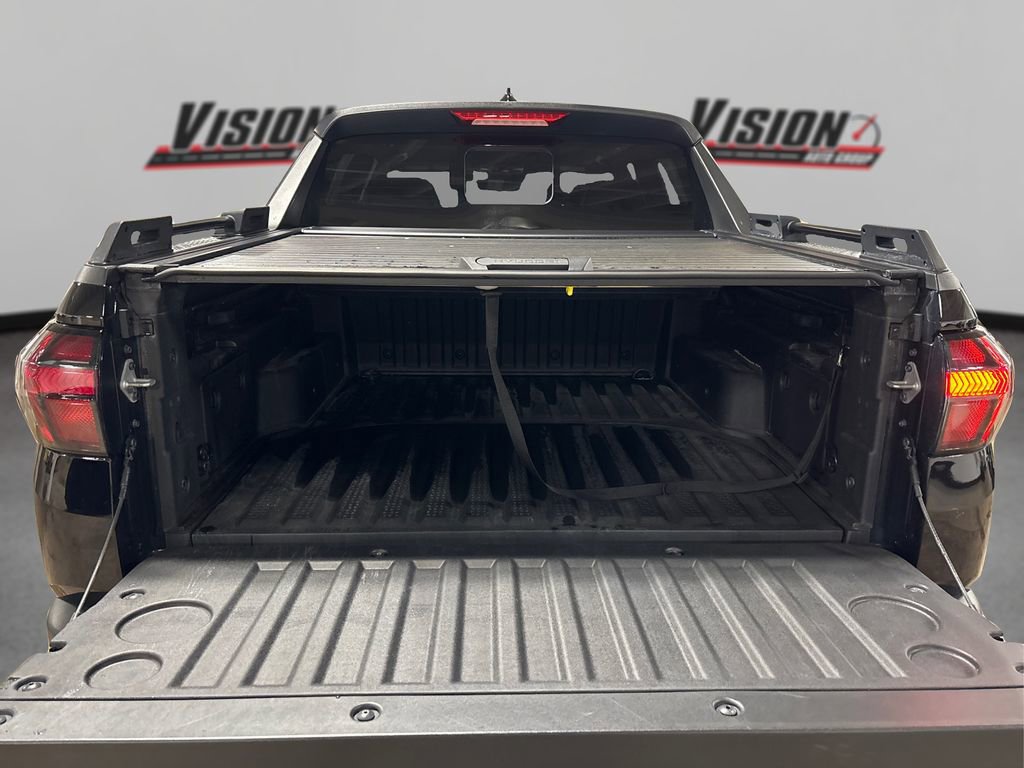 Used 2024 Hyundai Santa Cruz Night AWD/4WD image 11