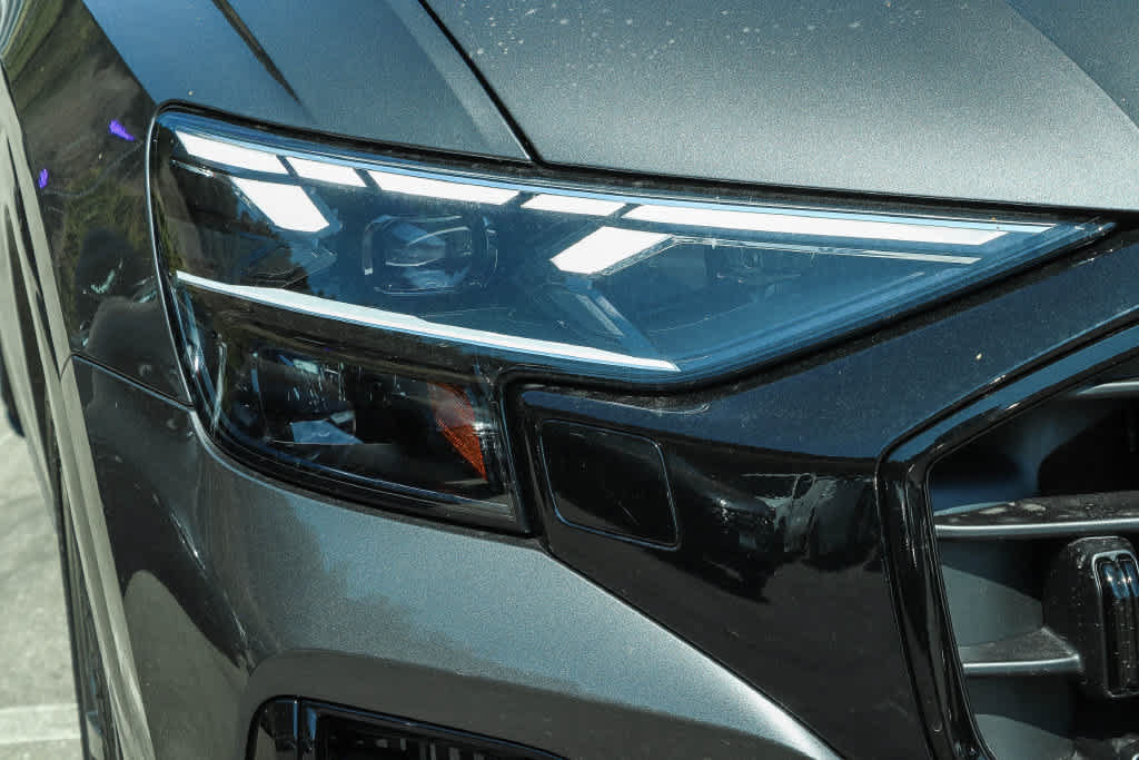 New 2026 Audi Q8 Premium AWD/4WD image 10