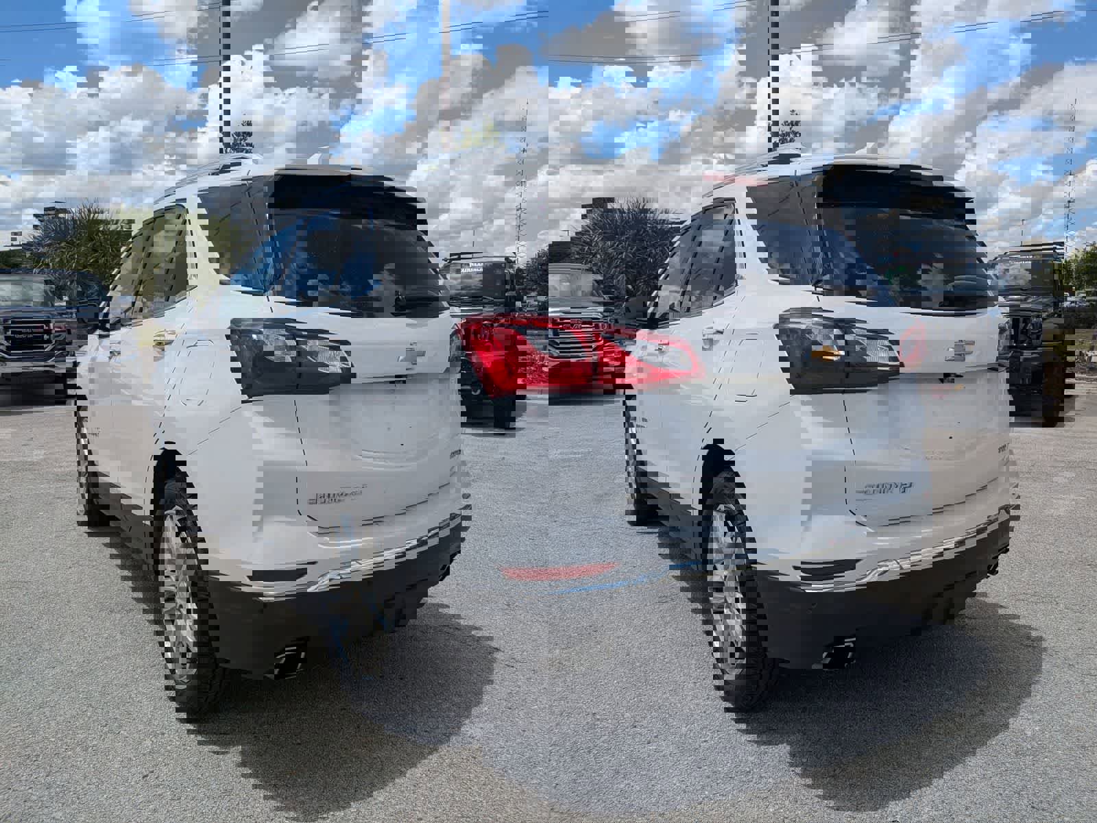 Used 2019 Chevrolet Equinox Premier FWD image 6