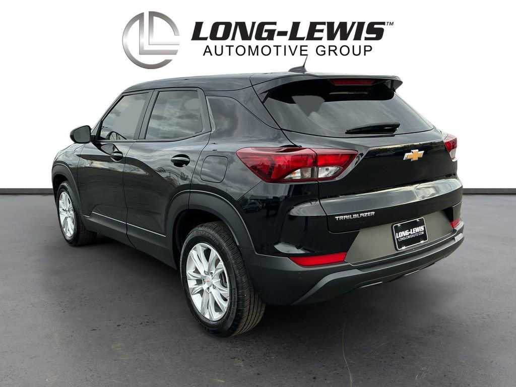 Used 2023 Chevrolet TrailBlazer LS image 4