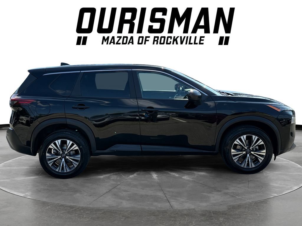 Used 2023 Nissan Rogue SV FWD image 7