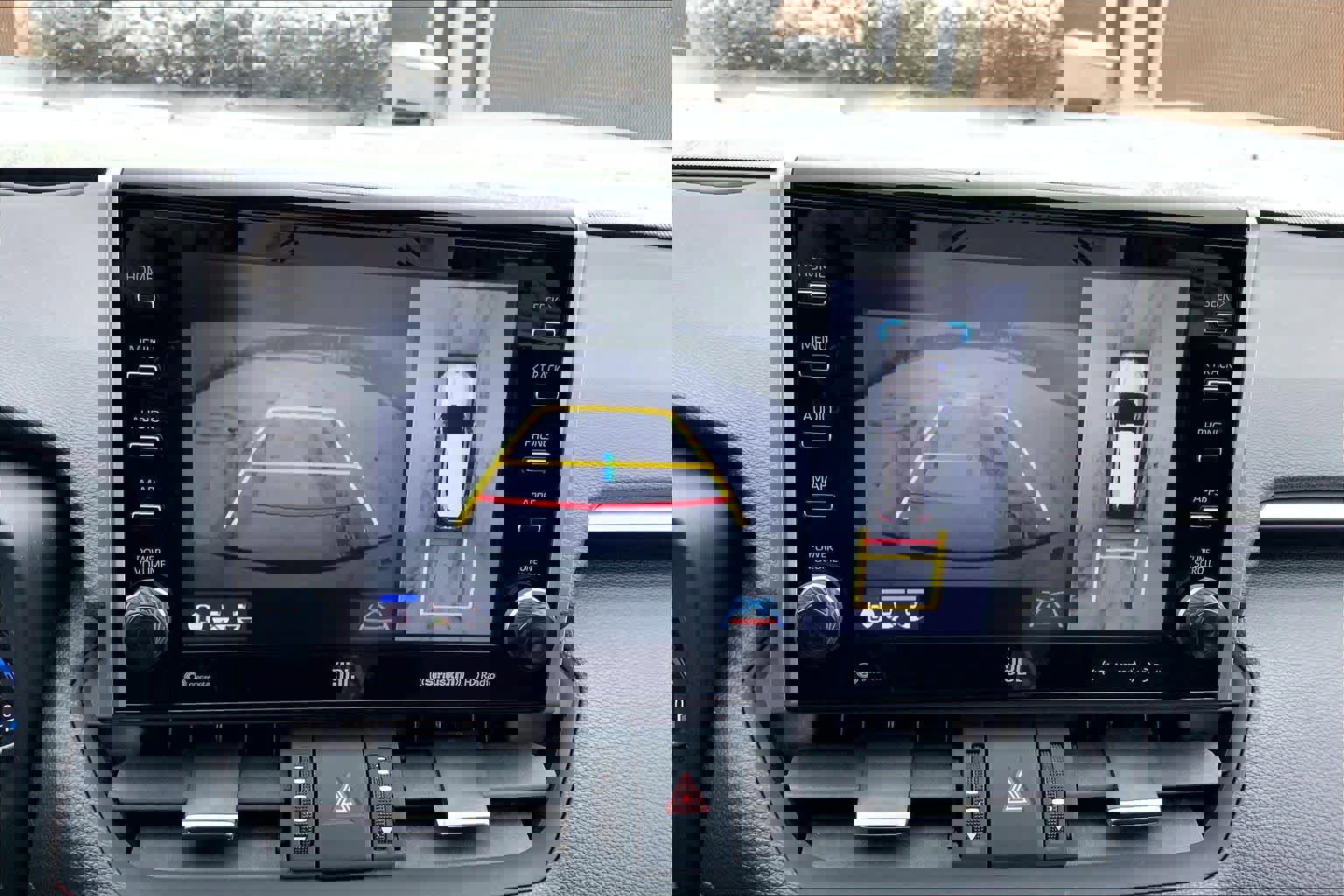 Used 2021 Toyota RAV4 XSE w/ Premium Package image 29