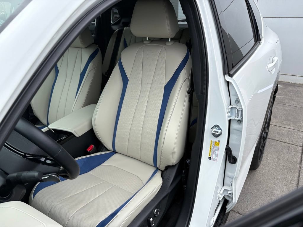 Certified 2025 Acura ADX A-Spec AWD/4WD image 12