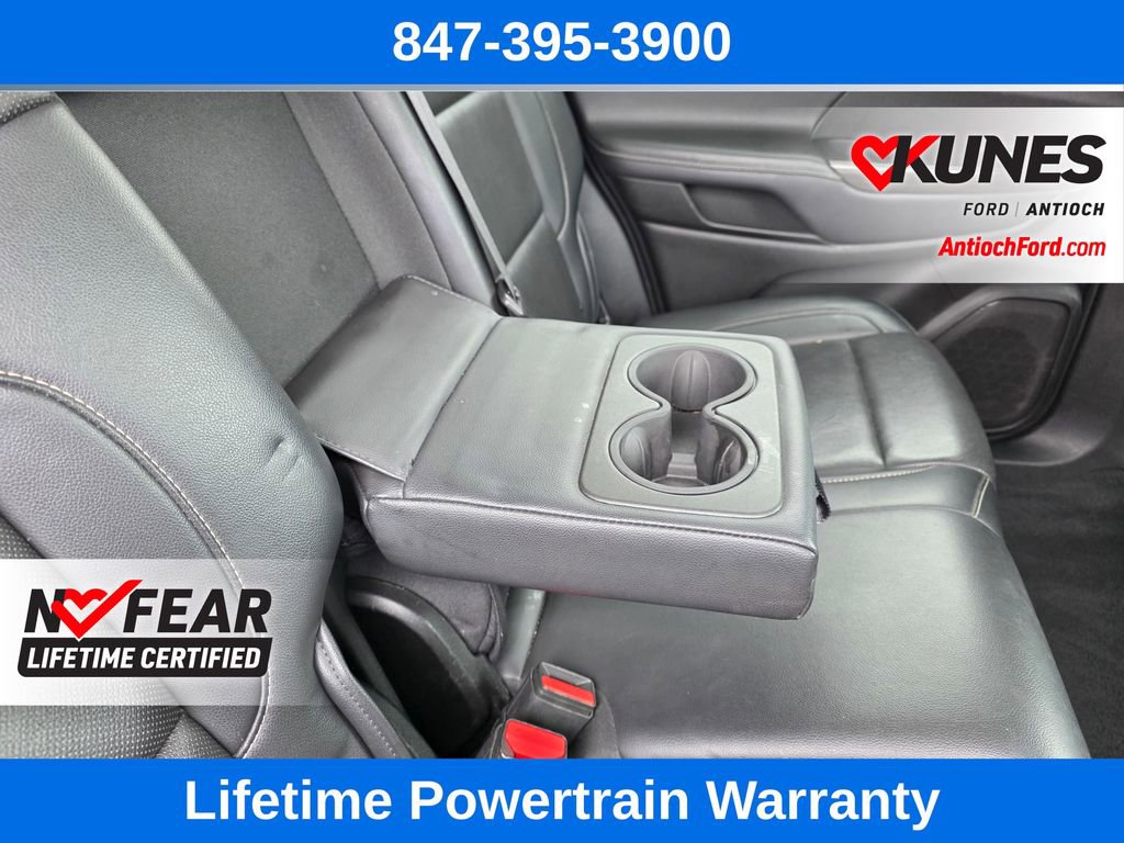 Used 2023 GMC Acadia SLT image 31